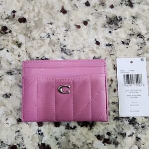 Coach Essential Card Case With Pillow Quilting